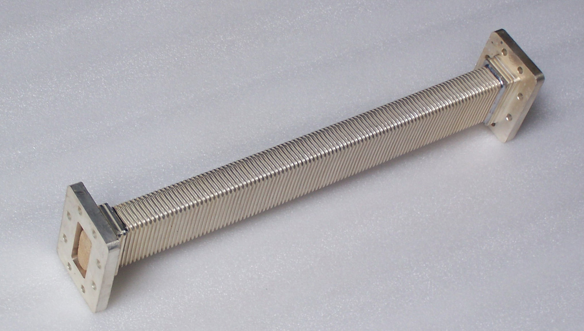 Huacheng Microwave flexible twsit waveguide won the second prize award of progress of China National Defense science and technology.